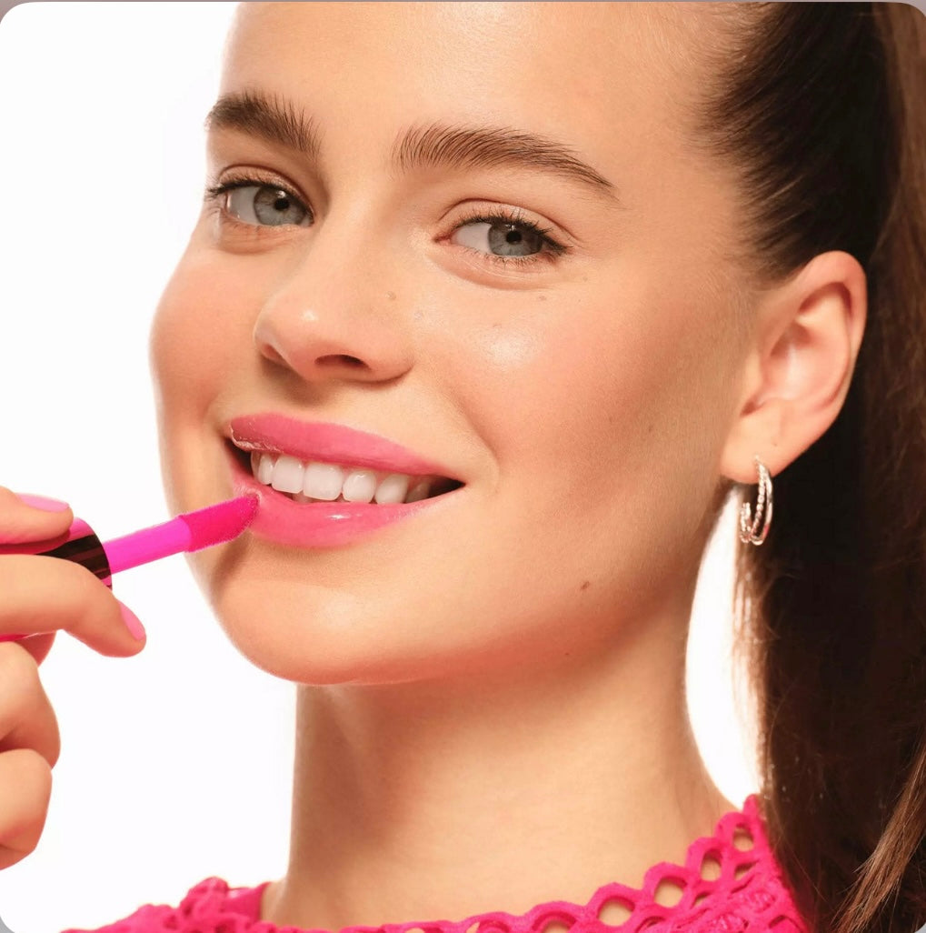 Essence Hydra Kiss Lip Oil