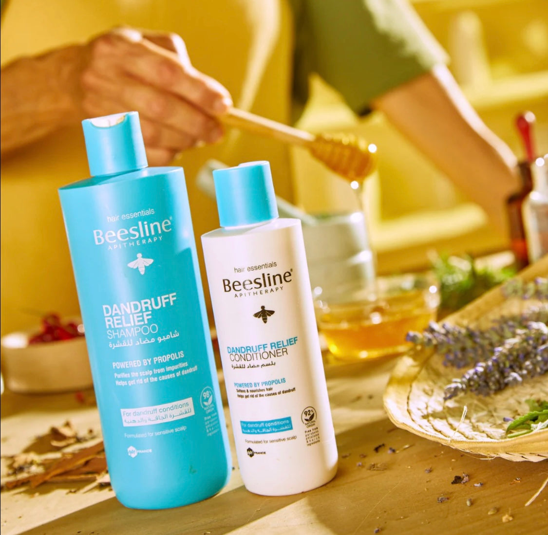 Beesline Dandruff Relief Shampoo | Anti-Dandruff & Soothing Cleanser