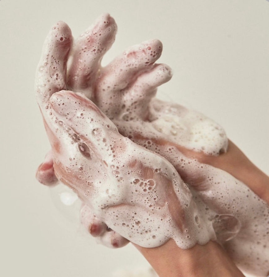 Anua Heartleaf + Succinic Acid Moisture Foam – Gentle Acne Care & Hydrating Cleanser